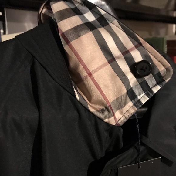Burberry Other - New Burberry Trench Coat Size 40 R Men’s